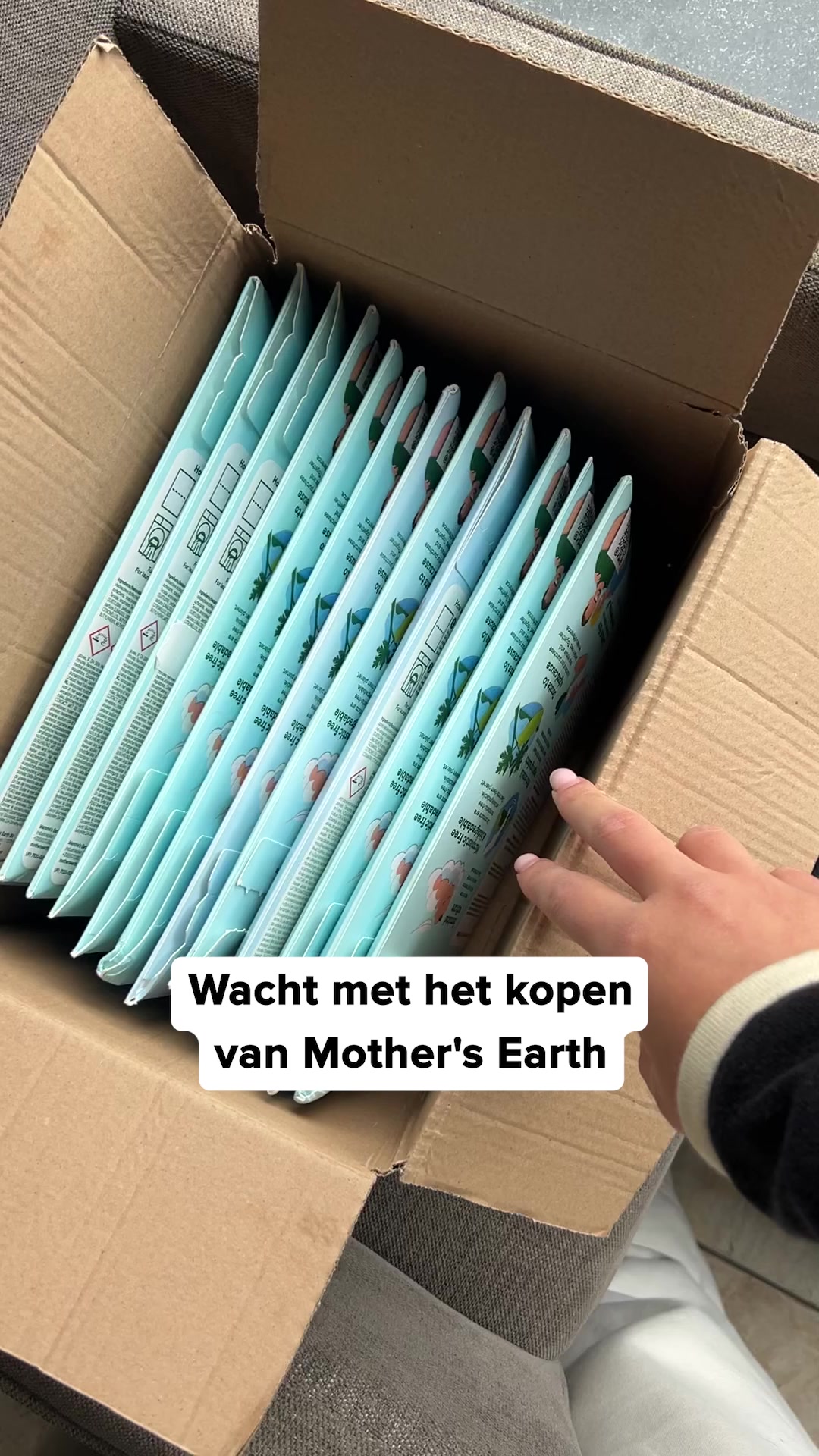 Mothers Earth Facebook ad: Tot 50% Korting