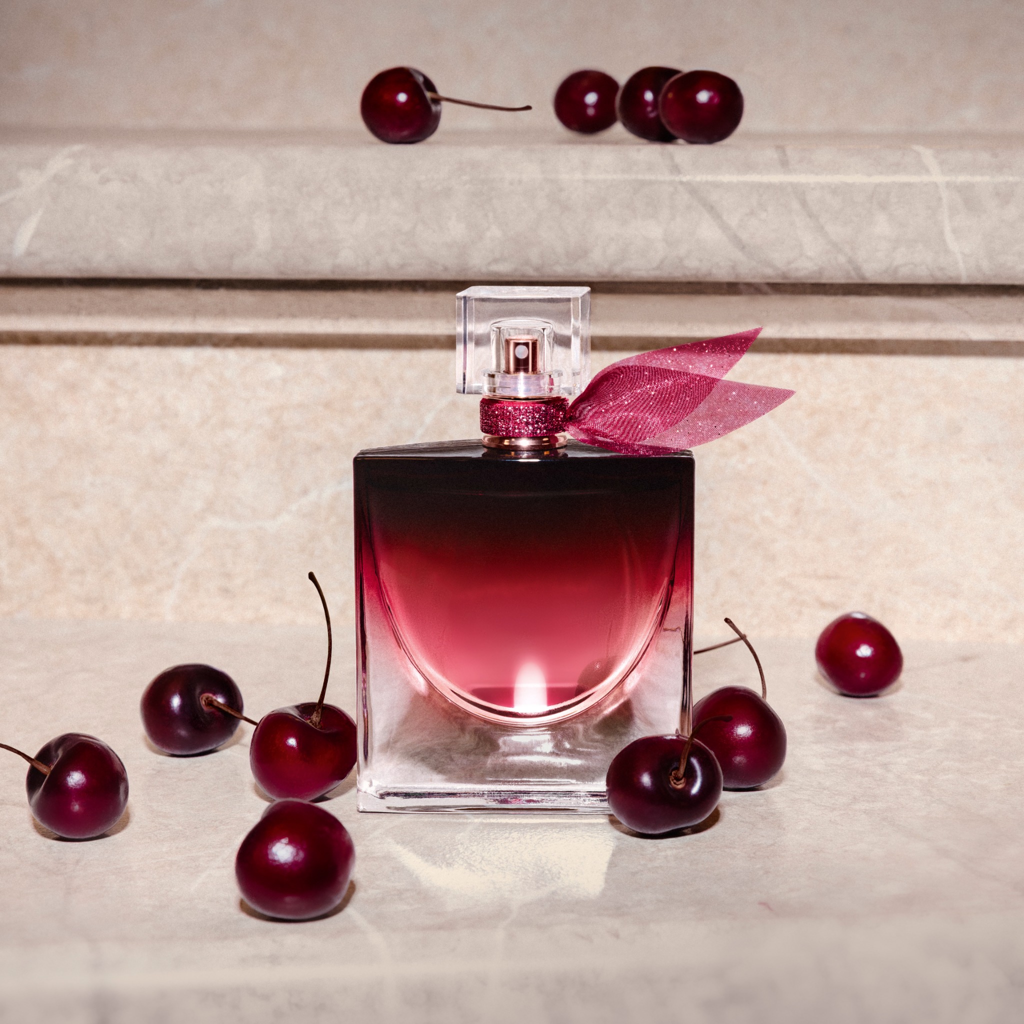 amberben_ Facebook ad: L'addiction Very Cherry