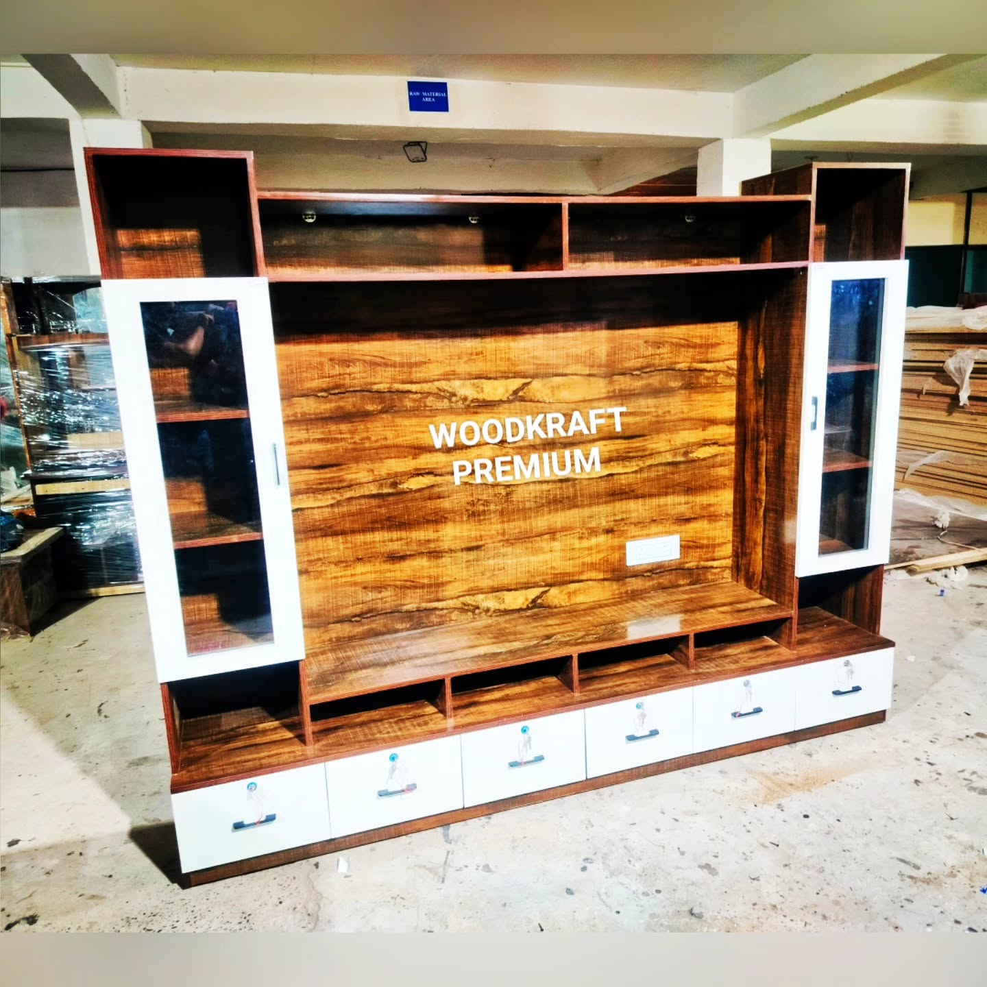 woodkraft__premium Facebook ad: TV UNIT'S