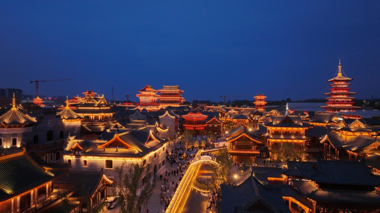DynamicZhengzhou Facebook ad
