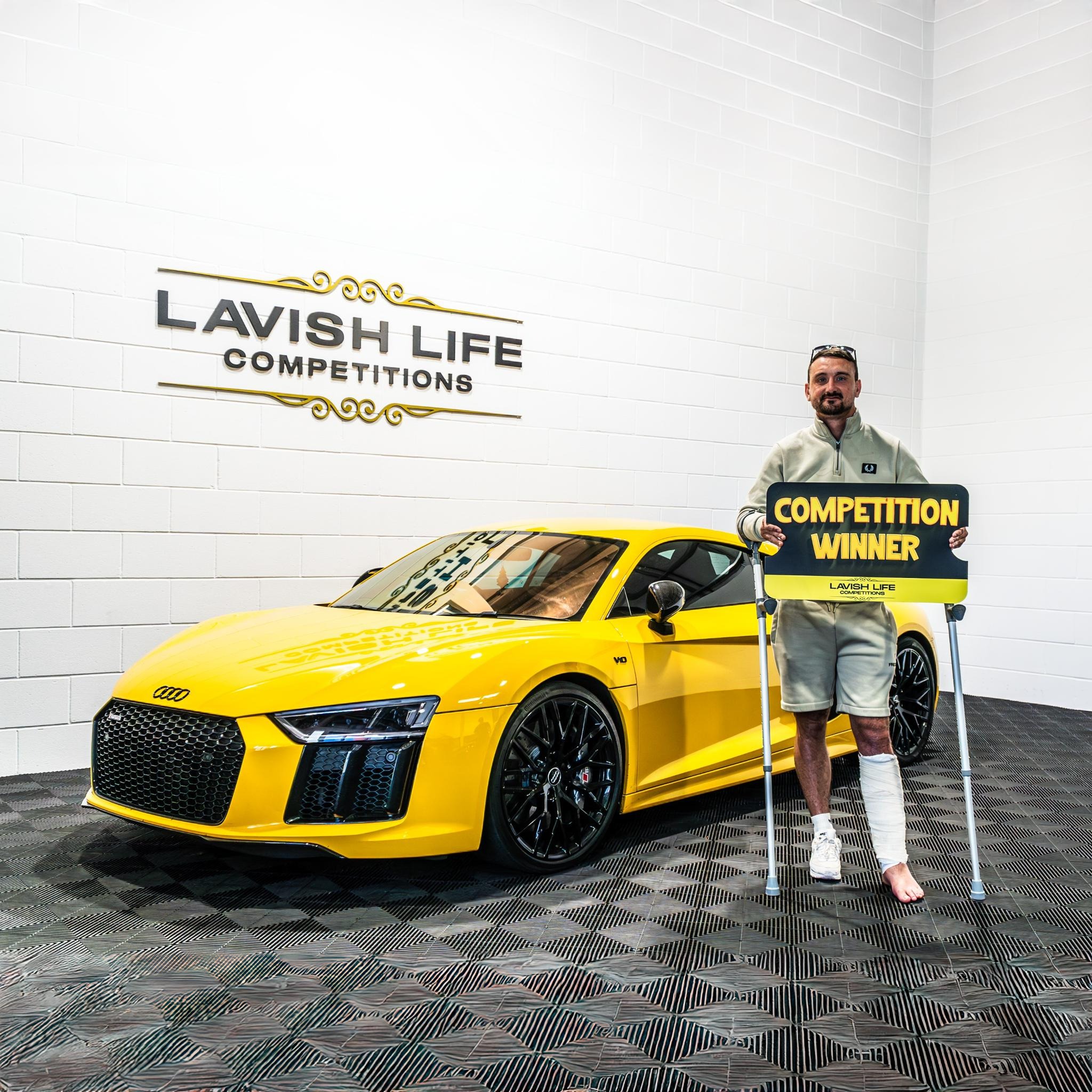 Lavish Life Competitions UK Facebook ad