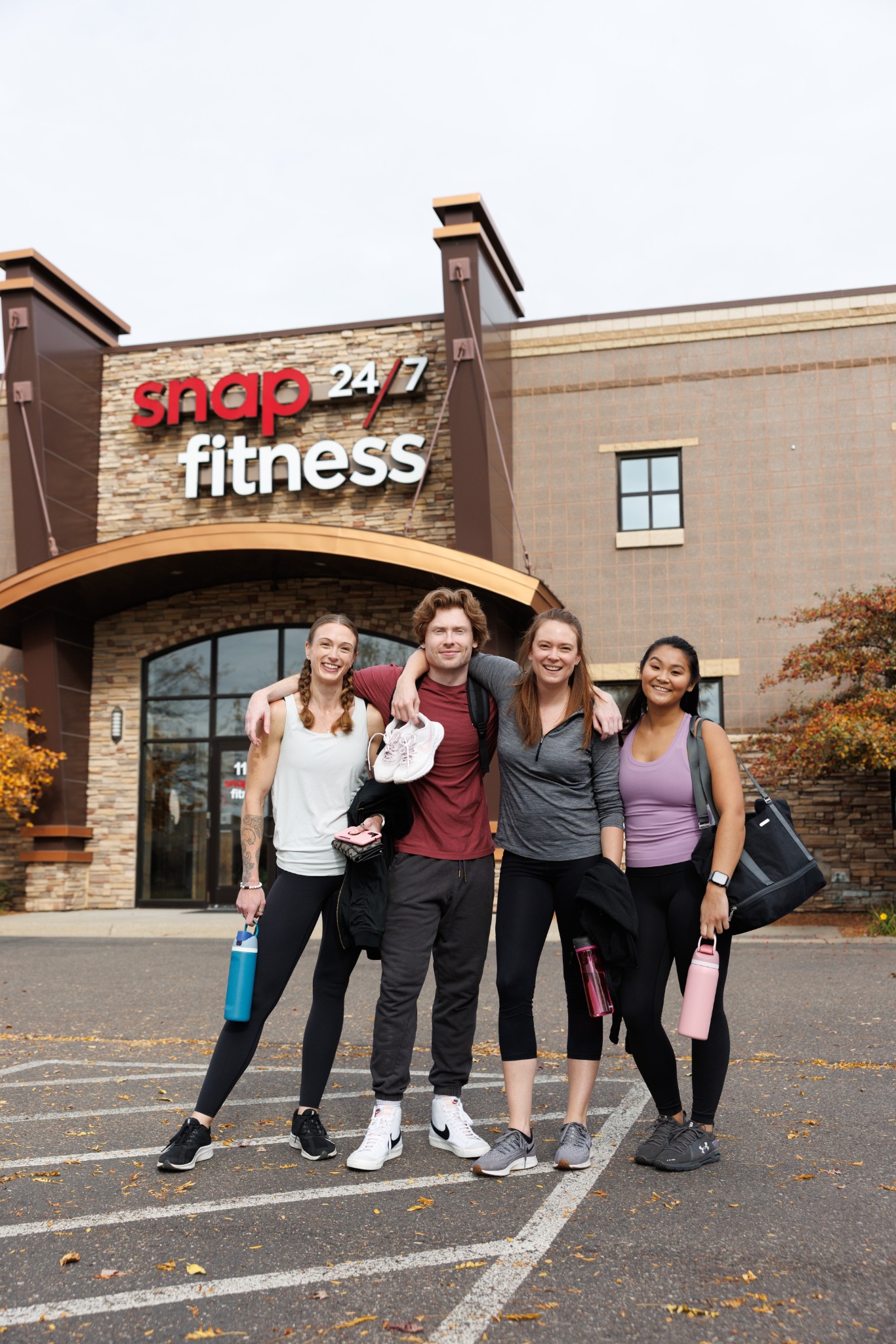 Snap Fitness Atlanta Vinings Facebook ad: Ready to crush your '26 Fitness Goals?