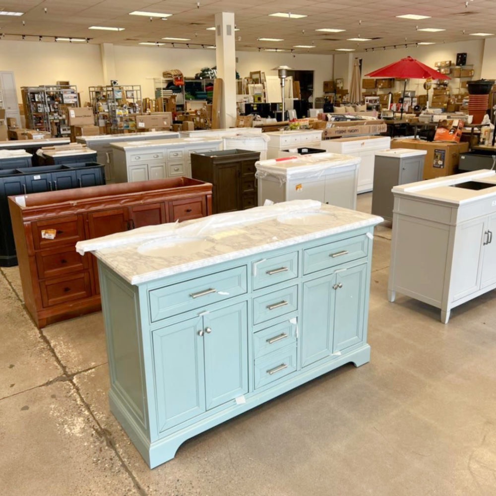 Thrifty-Quest Facebook ad: Discount Bathroom Vanities