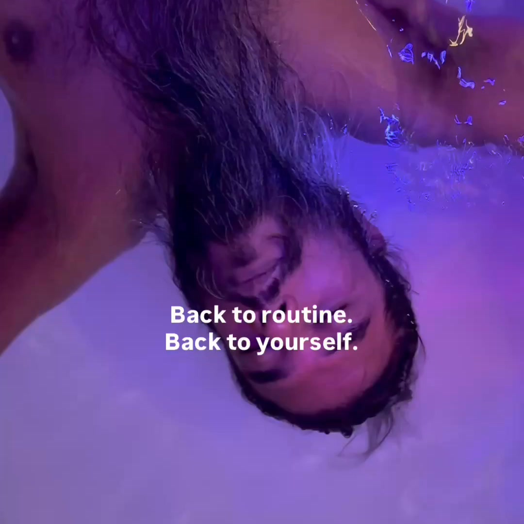 Zee Float Facebook ad: Put Yourself Back on the Calendar at Zee Float