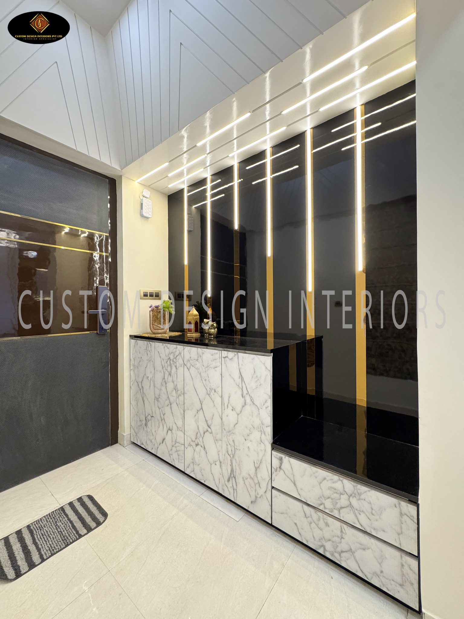 CUSTOM DESIGN INTERIORS Facebook ad