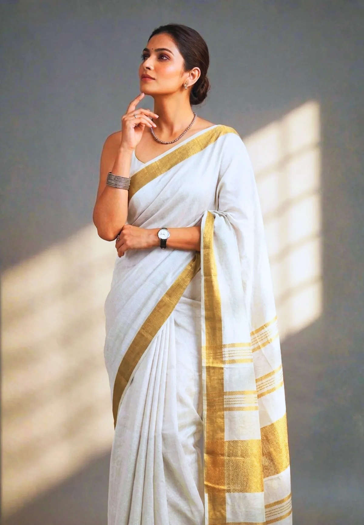 MH Handlooms Facebook ad: Premium Handloom Linen Sarees At Great Prices