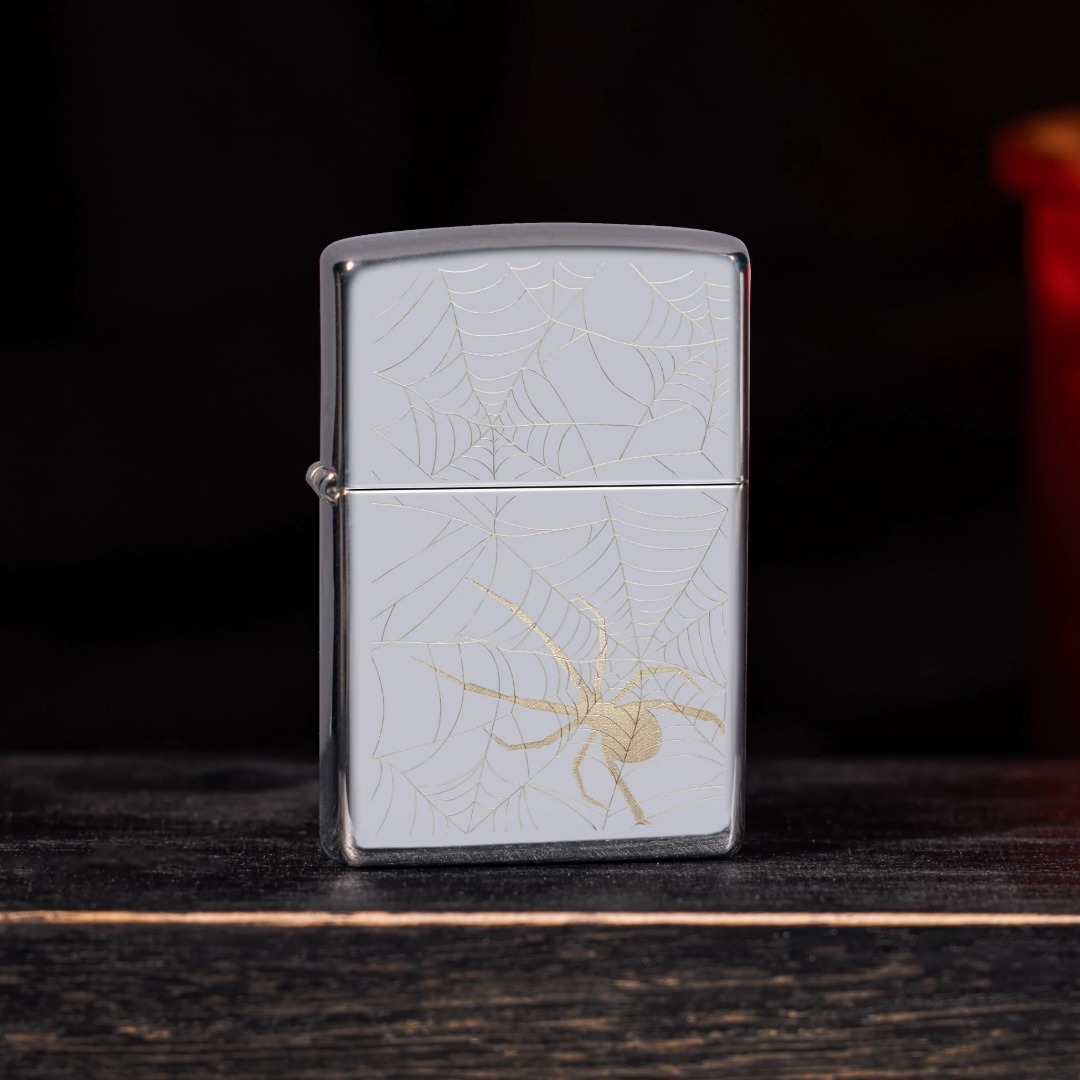 Zippo Facebook ad: Detalles que atrapan Disponible en https://brnw.ch/21x5iOd