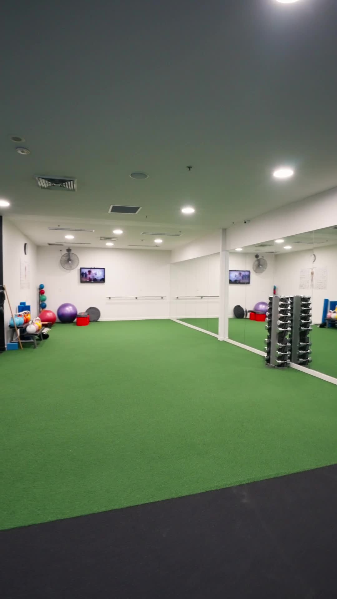Premier Health and Fitness Centre Facebook ad: $5 per week for 5 weeks