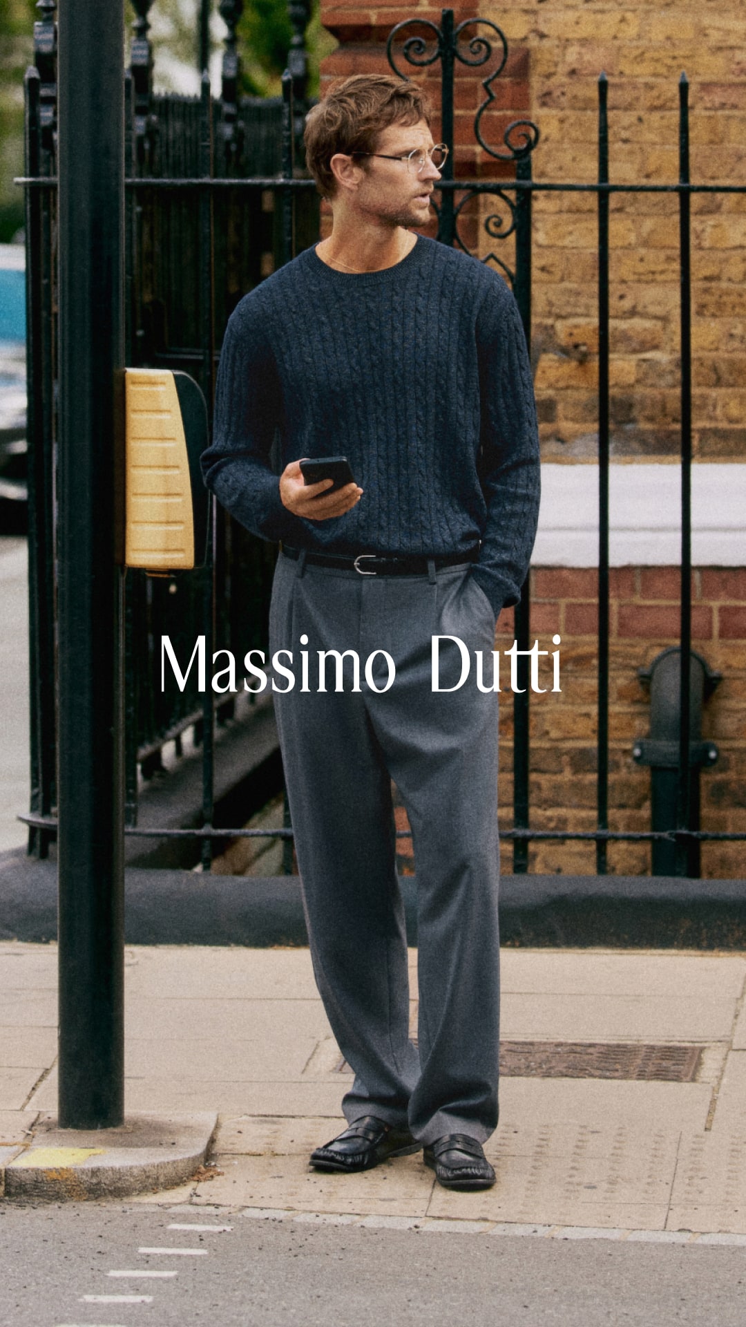 Massimo Dutti Facebook ad