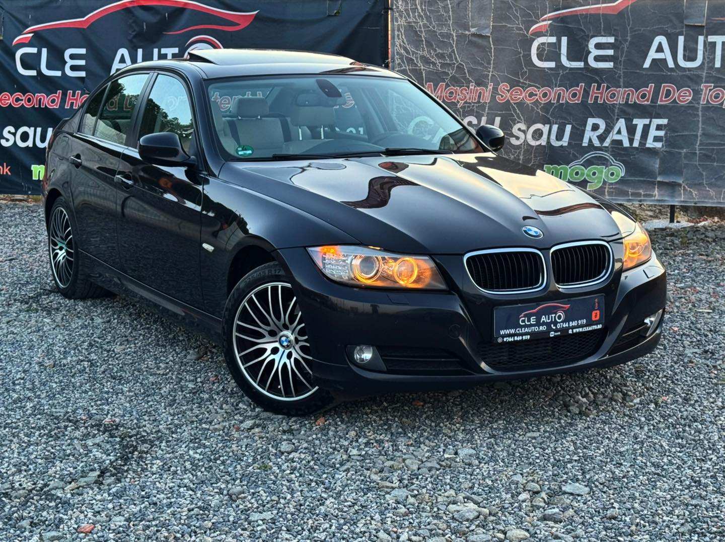 Cle Auto-In Rate Facebook ad: BMW SERIA 3, AN 2011, EURO 5,Automat