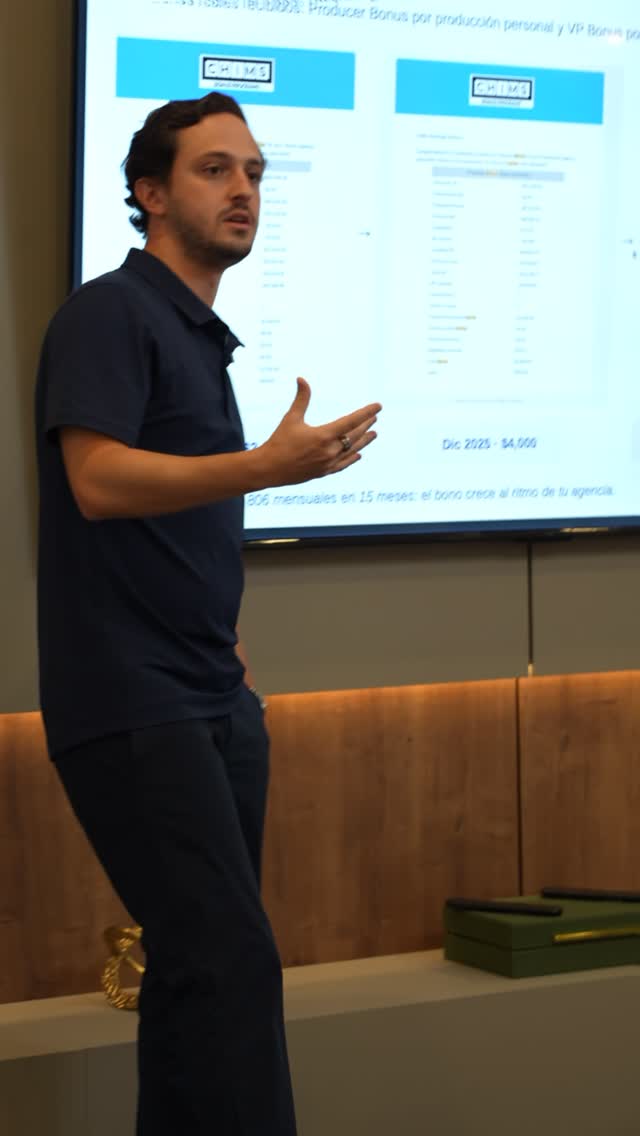 Virtual Hero Group Facebook ad: Santiago Merino, Co-Founder de Virtual Hero, nos cuenta…
