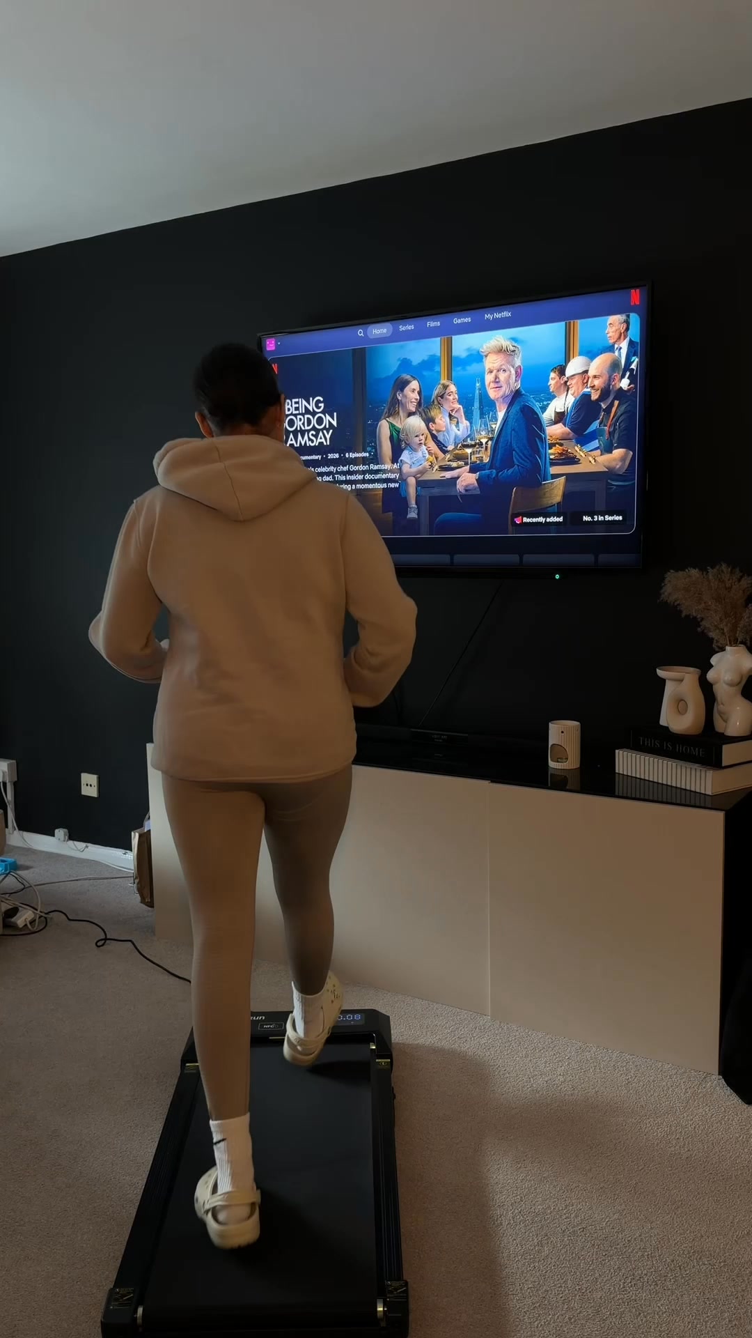 DeerRun-UK Facebook ad: Hit 10K Steps Without Changing Your Routine