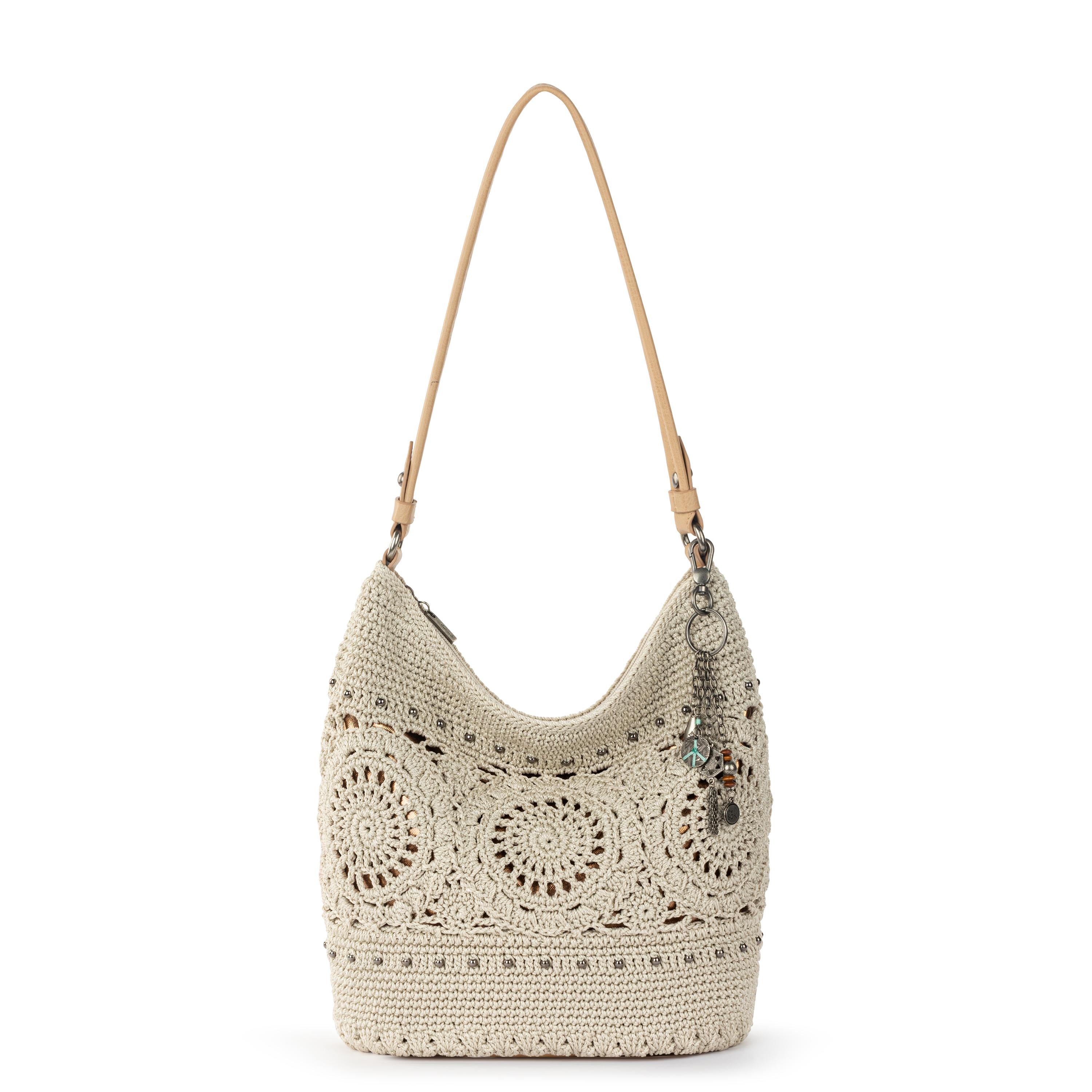The Sak Facebook ad: Enjoy an exclusive discount when you sign up…