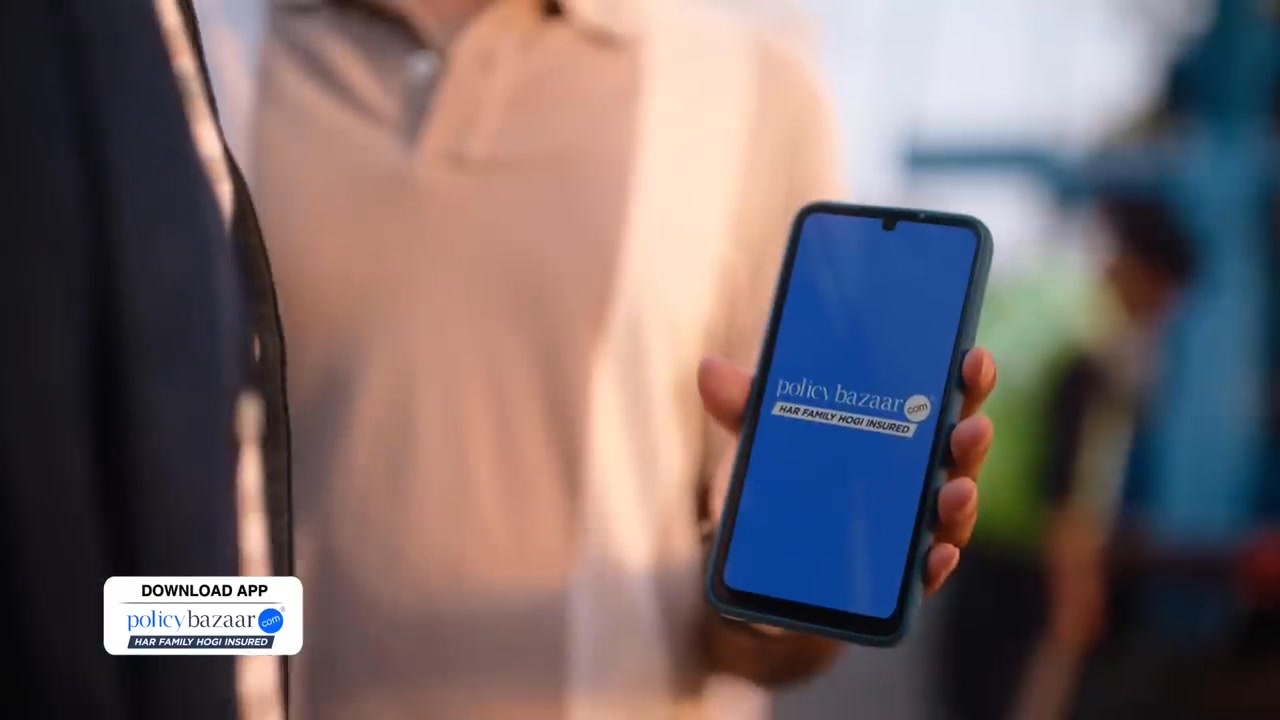 Policybazaar Facebook ad: Renew Car Insurance