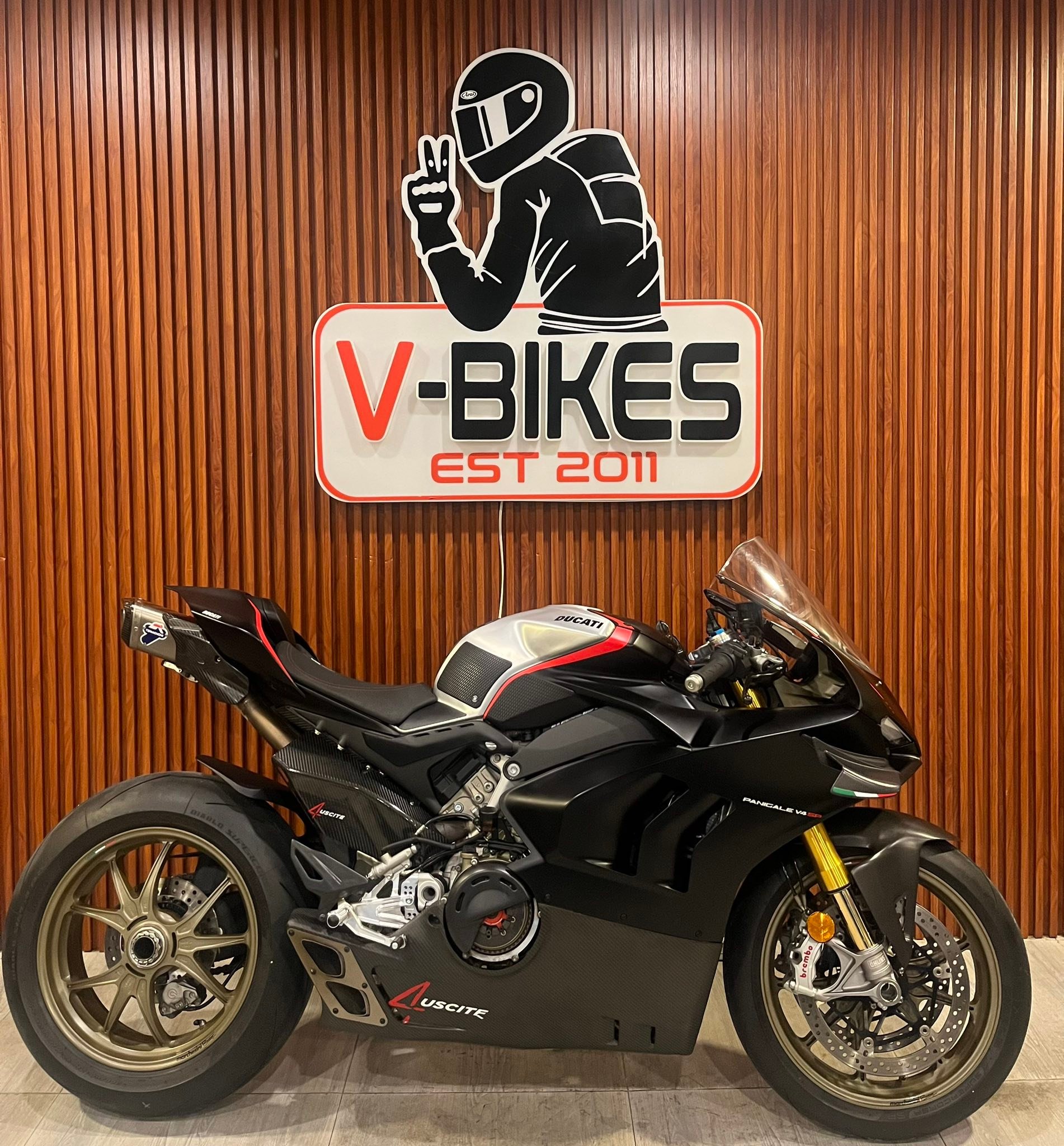 V Bikes Facebook ad