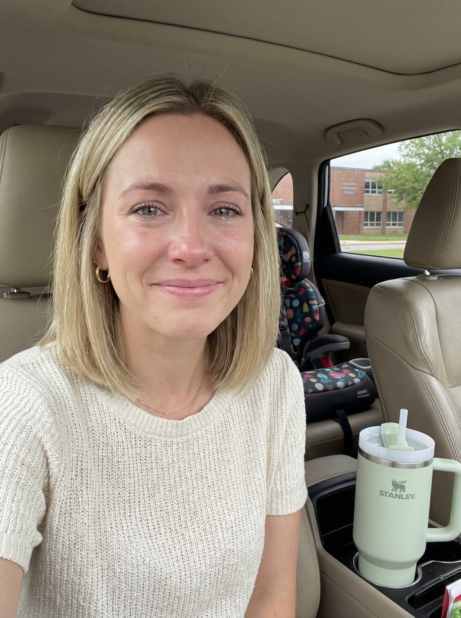 Jennifer Carlson Facebook ad: My son can play Minecraft for three hours without…
