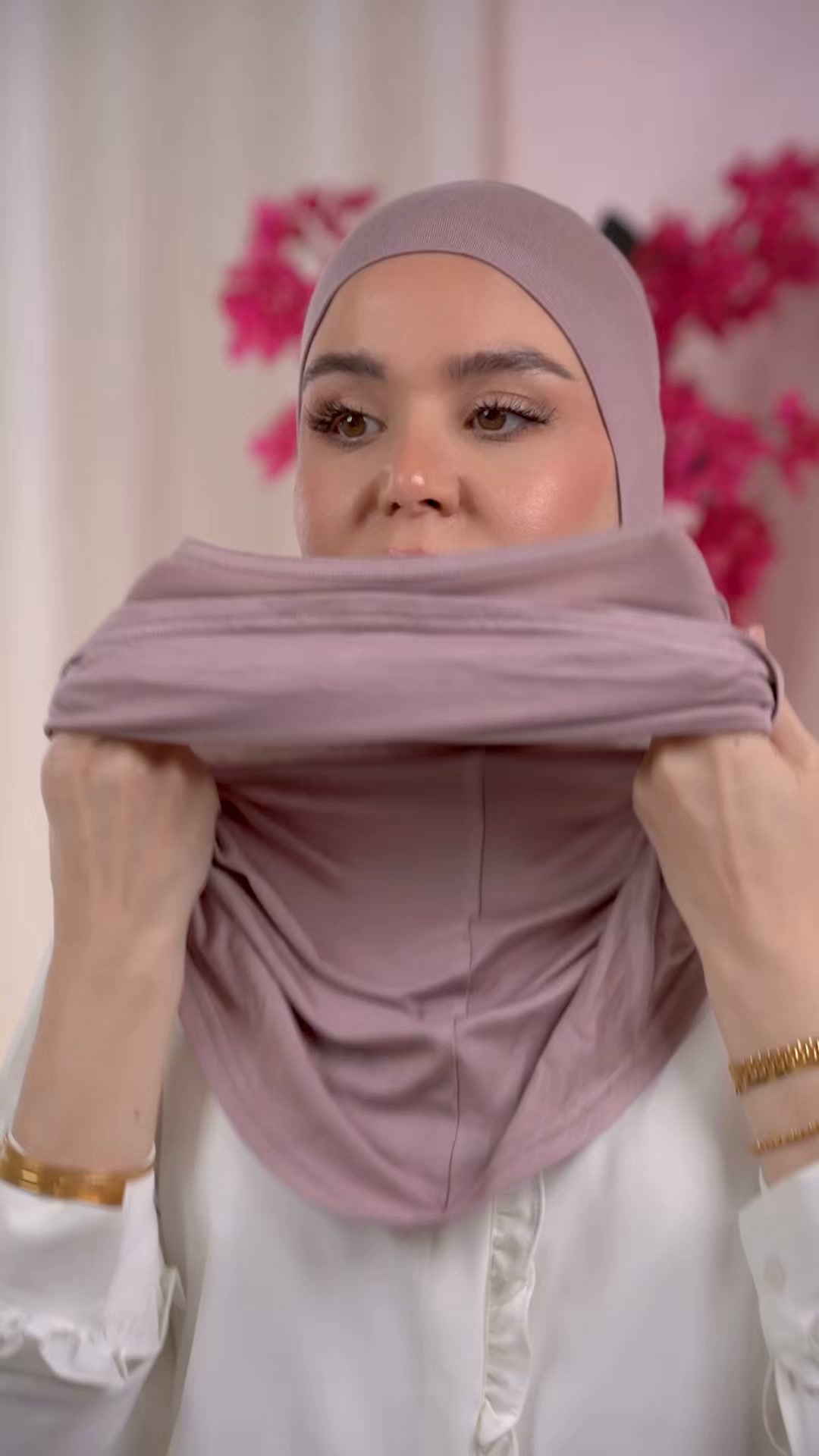 nawarahijab.uae Facebook ad: Pay Later With TABBY