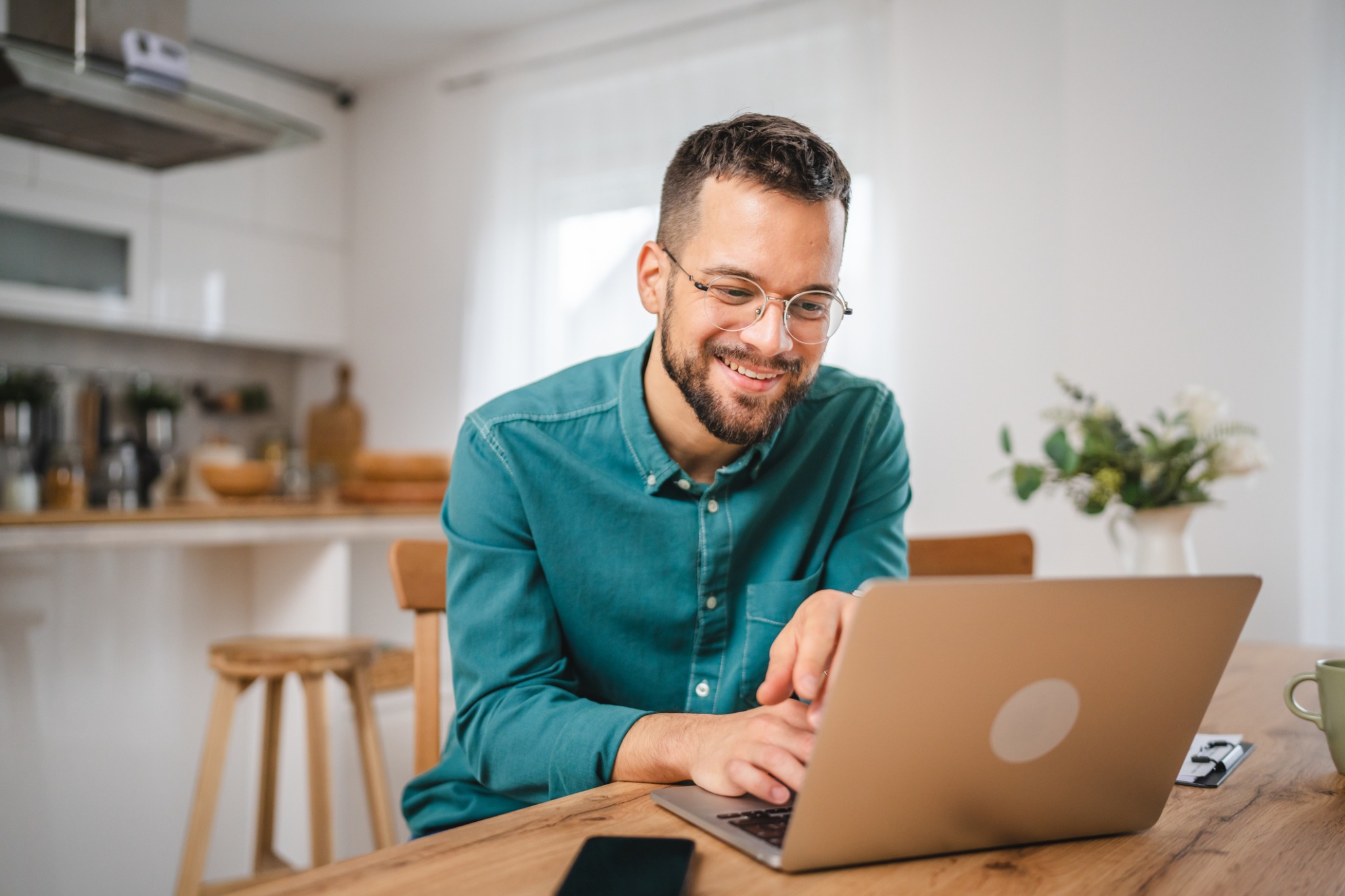 Financial Post Facebook ad: Investment planning beyond RRSP season