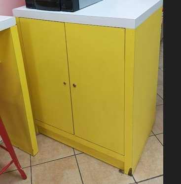 Priscilla Karen Ibacache Facebook ad: Mueble maquina Cafe