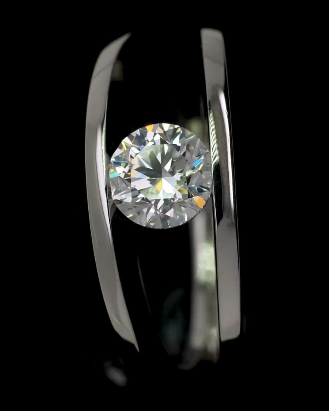 Shimansky South Africa Facebook ad: Two Bands. One Diamond. A Lifetime Together.