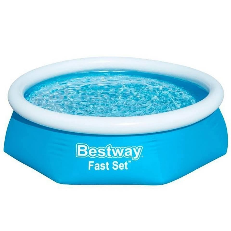 Redecora hogar Facebook ad: Piscina inflable Bluescape 2.44cm x 61cm