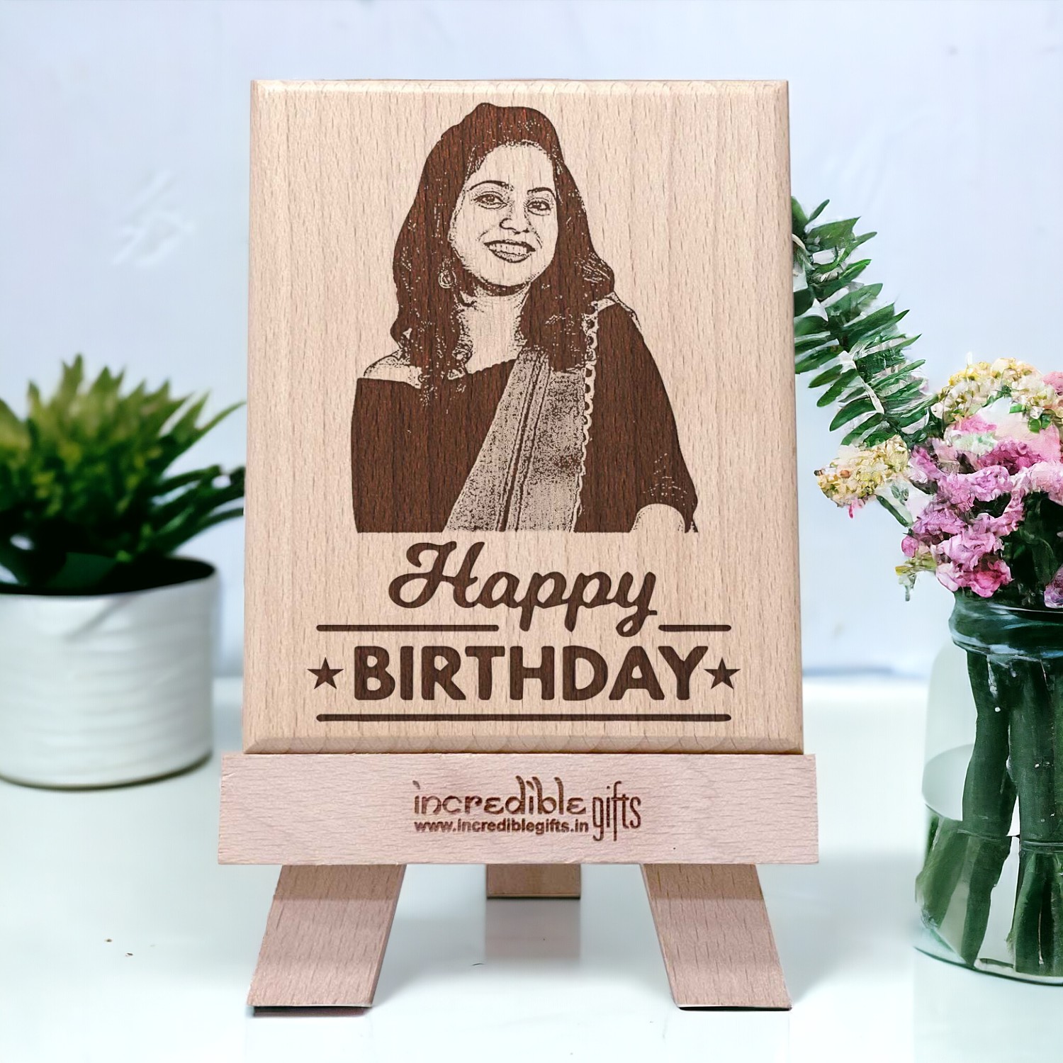 Incredible Gifts Facebook ad: Still thinking what to gift this birthday?