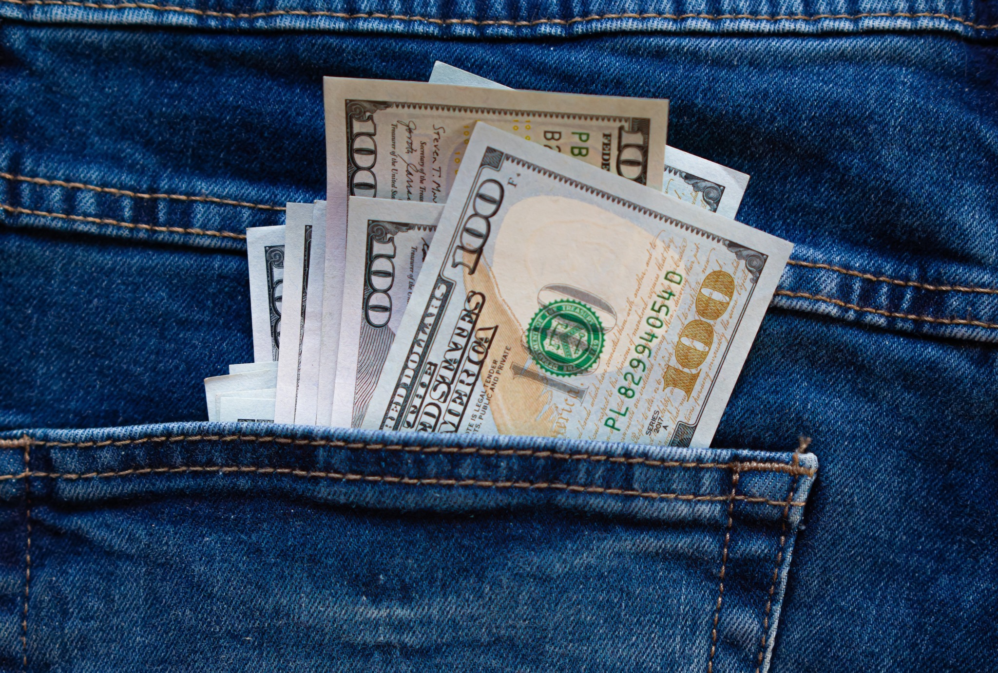 National Lawsuit Funding Facebook ad: Injured in an accident in St.