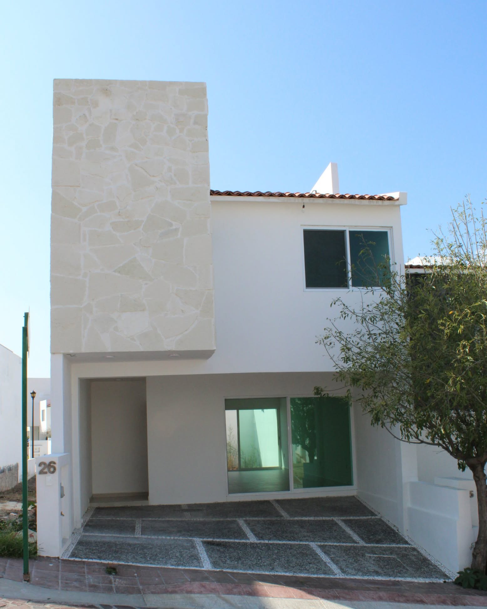 Victor Manuel Alvarez Larios Facebook ad: 3 habitaciones 2.5 baños Casa