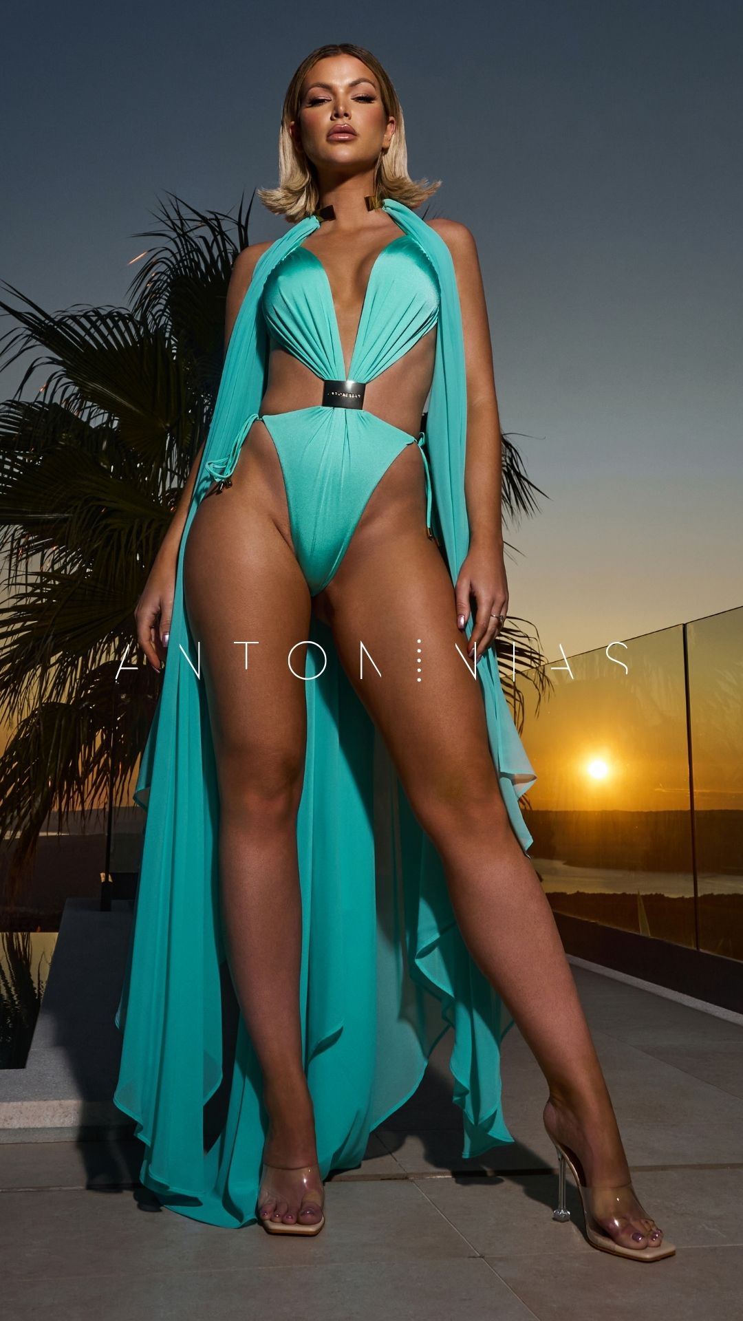 Antoninias Facebook ad: Designed & Made In EU
