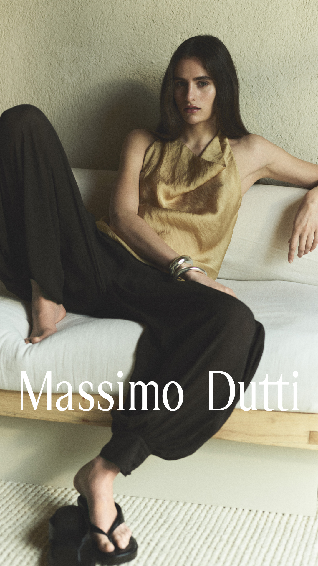 Massimo Dutti Facebook ad