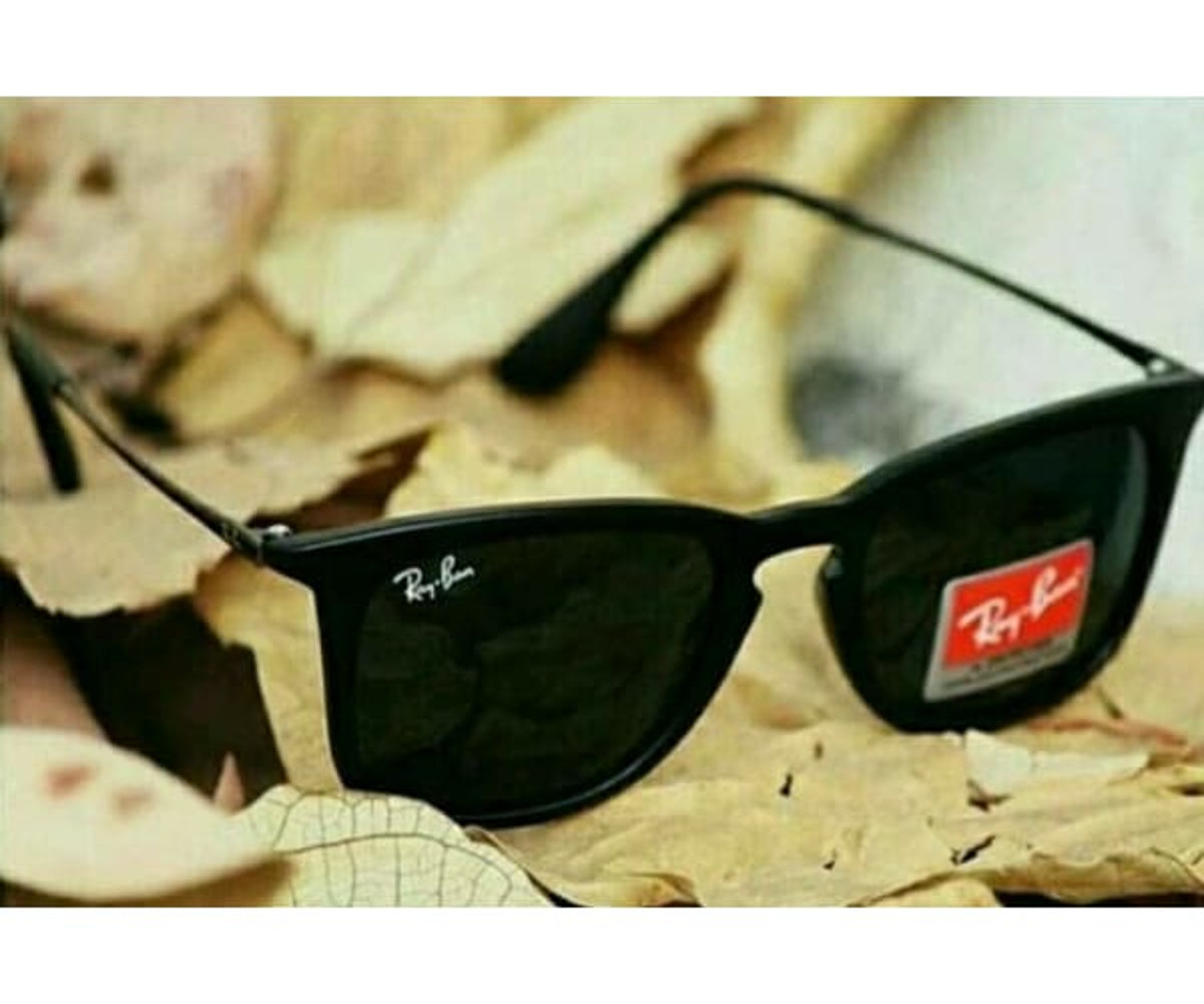 Unique Sunglasses Facebook ad: Why Settle for Ordinary, When You Can Look…