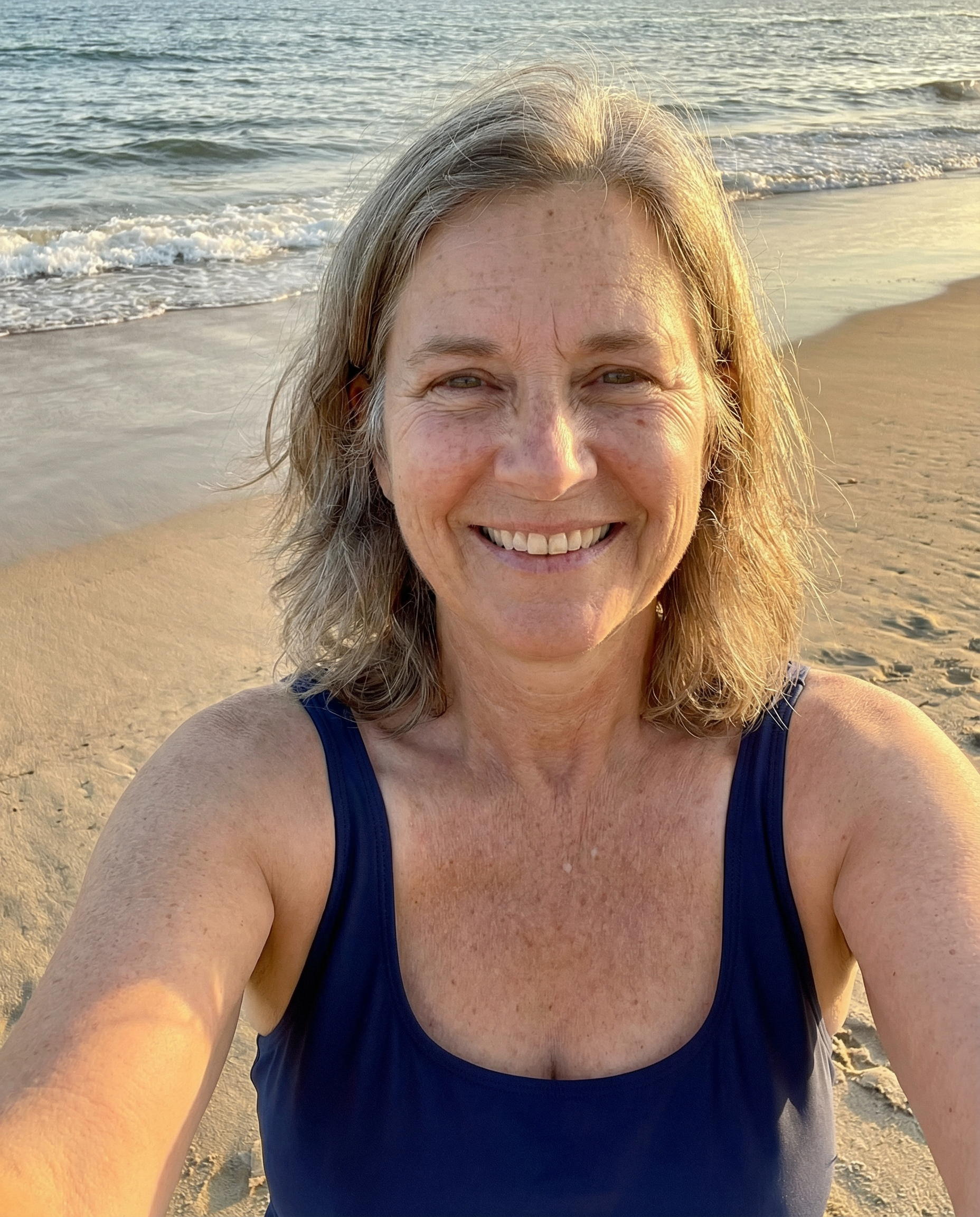 Martha Sterling Facebook ad: She Lost 47 Pounds Before Her Beach Vacation