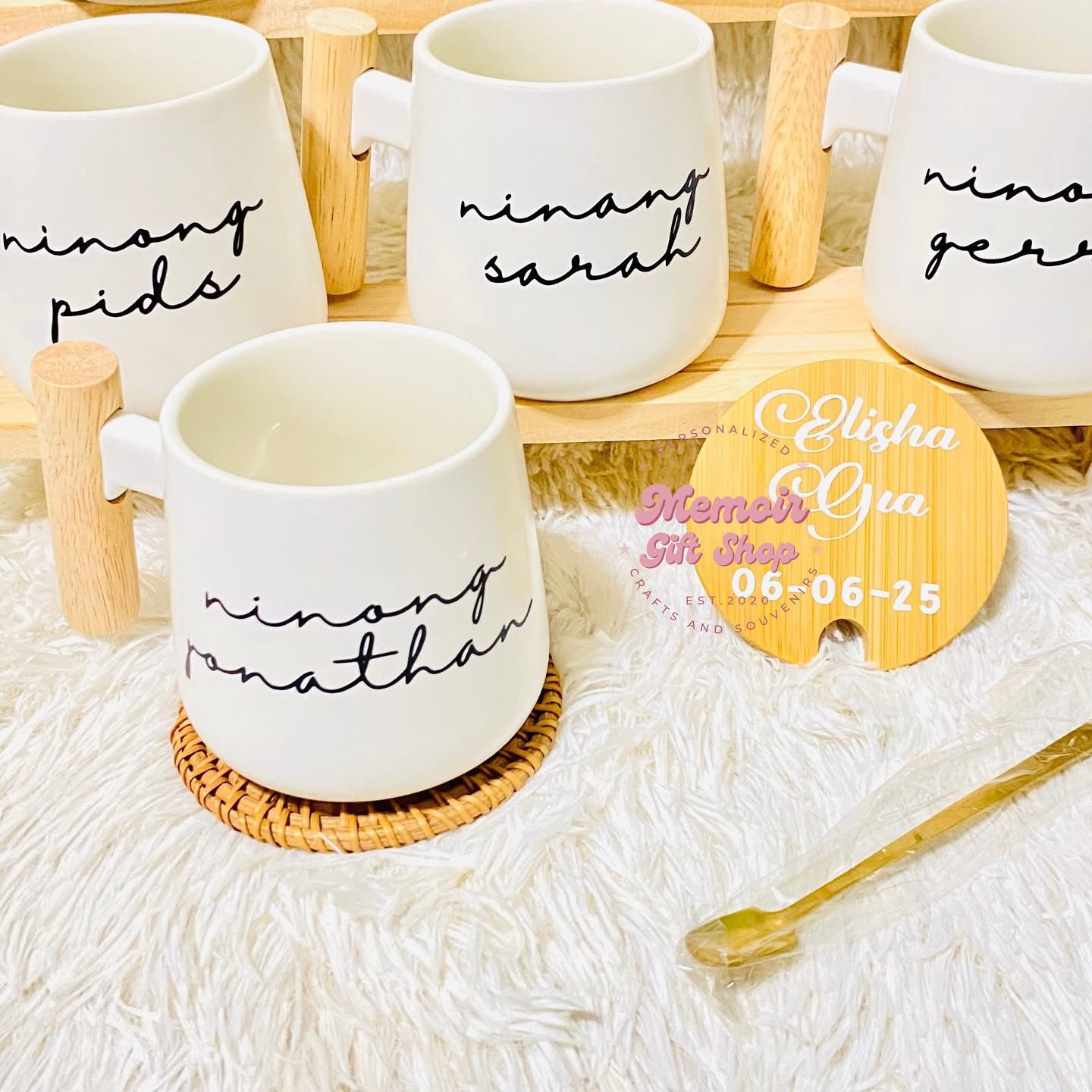 Memoir Gift Shop Facebook ad: PERSONALIZED SOUVENIR AND GIVEAWAYS