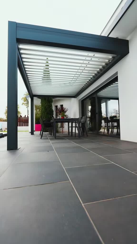 ABRISUD Facebook ad: Profitez de votre terrasse en toutes saisons!