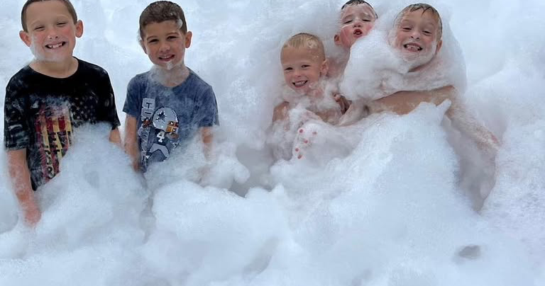 Callahan Entertainment Facebook ad: BOOK YOUR FOAM PARTY!