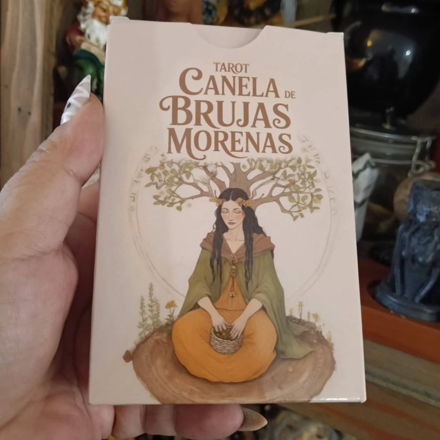 Paola Klug Facebook ad: Con ustedes y después de muchos años de…