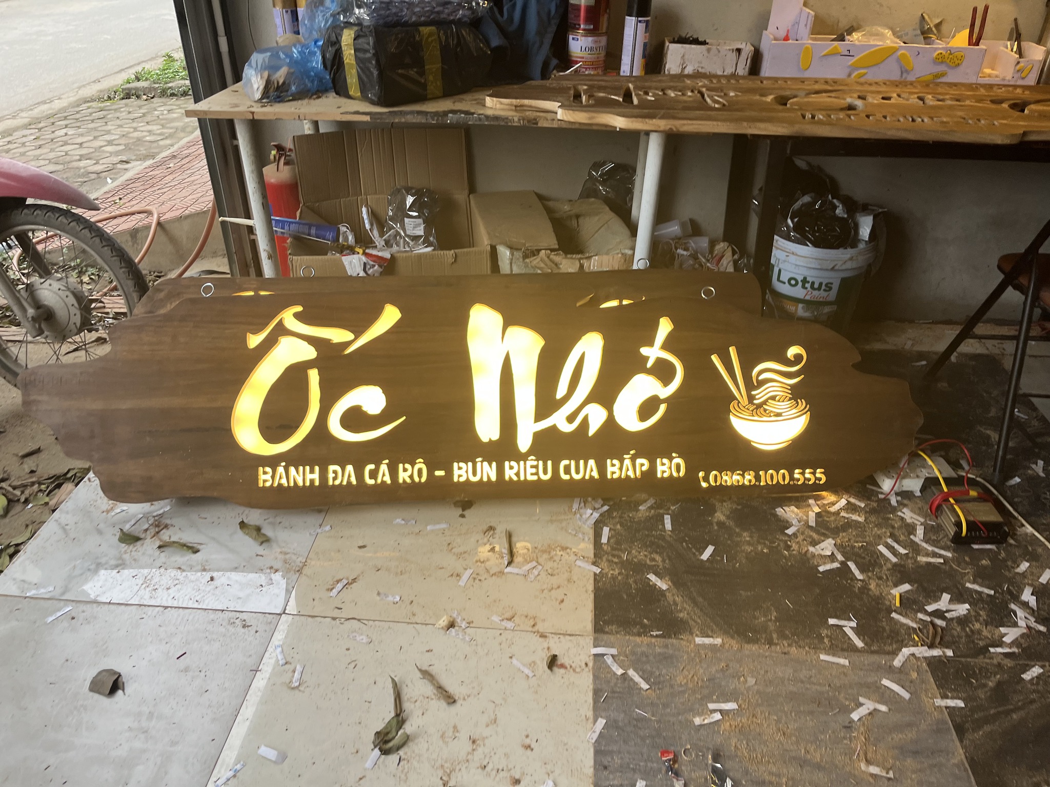 Biển Gỗ Theo Yêu Cầu - Giá Tại Xưởng Facebook ad: Biển gỗ decor, mộc mạc mà sang