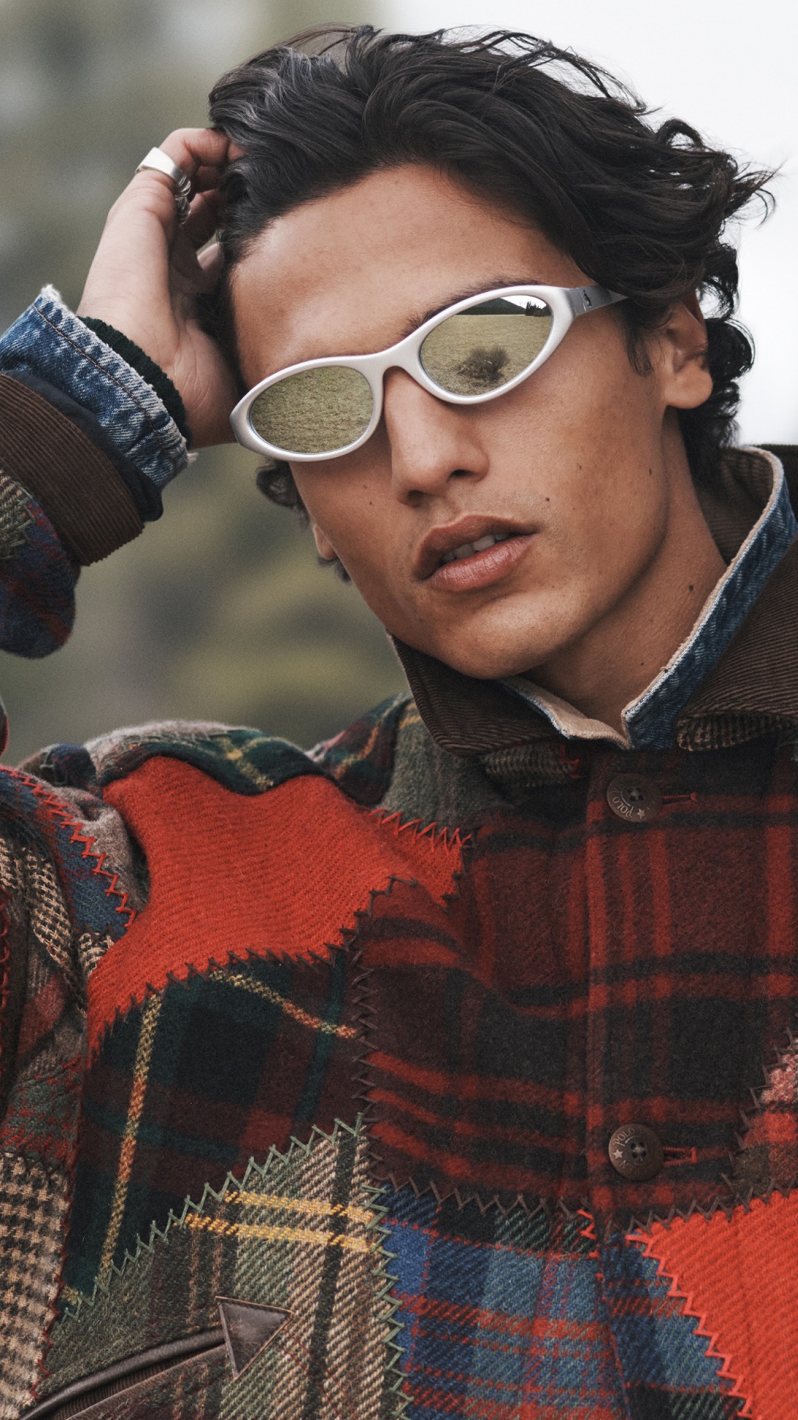 Ralph Lauren Facebook ad: Paired-back simplicity informs the season’s dressing…