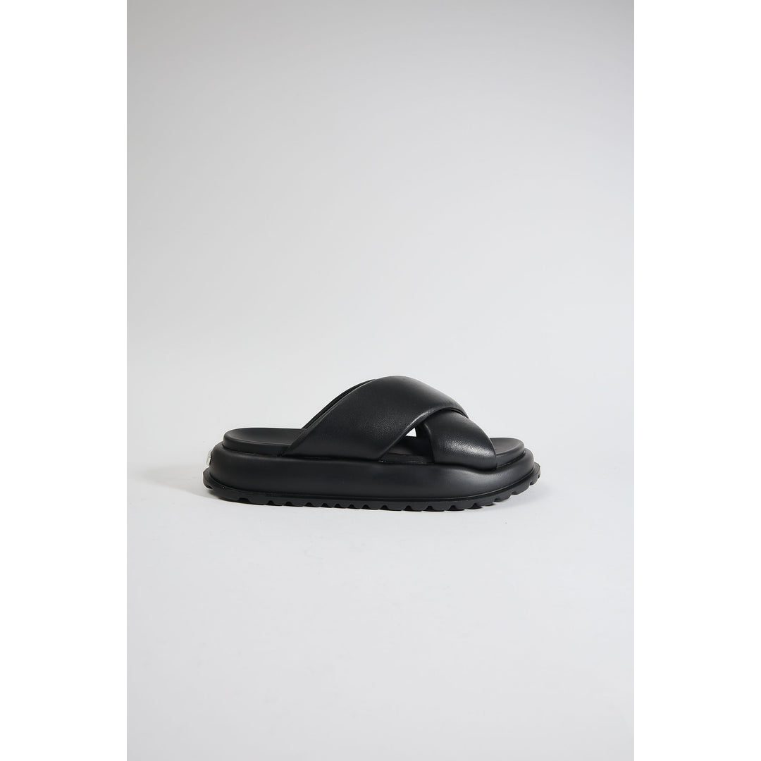 Lonza Shoes Facebook ad