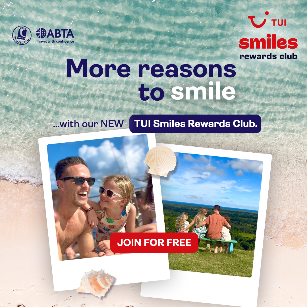 TUI Facebook ad: NEW TUI Smiles Rewards Club!