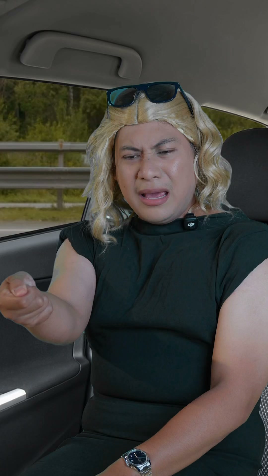 AXA Philippines Facebook ad: AXA Motor Insurance