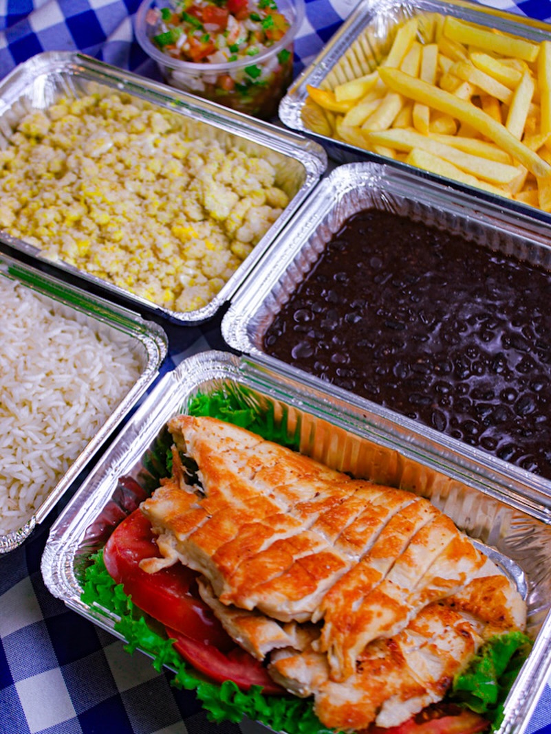 Trapiá Restaurante e Bar - Rocinha  Facebook ad