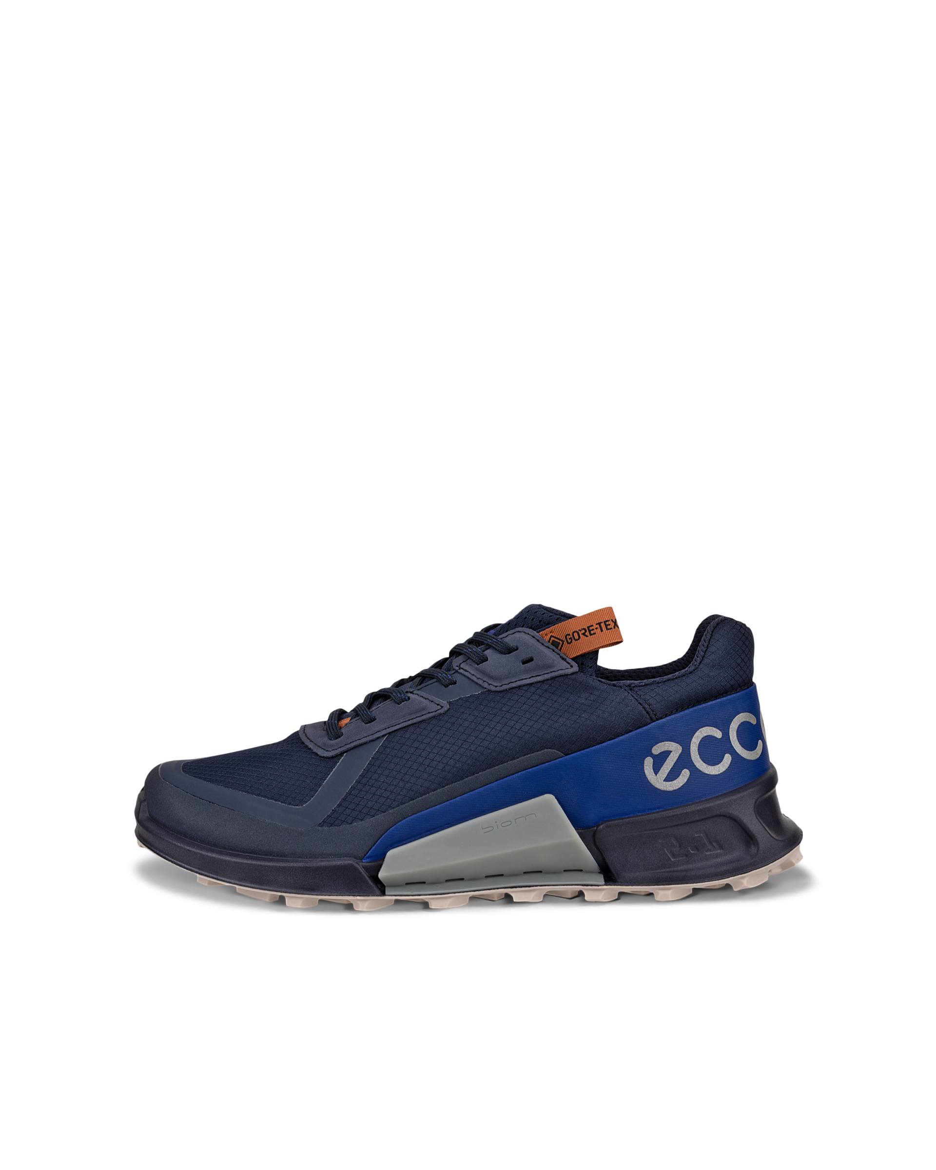 ECCO Facebook ad: Premium leather, state-of-the-art comfort, and timeless…