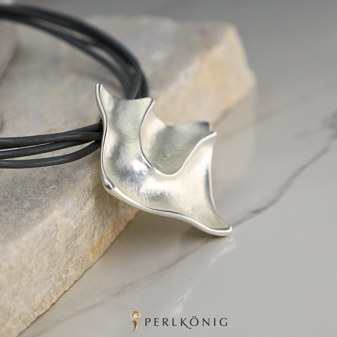 Modeschmuck / Perlkönig Schmuckmanufaktur Facebook ad