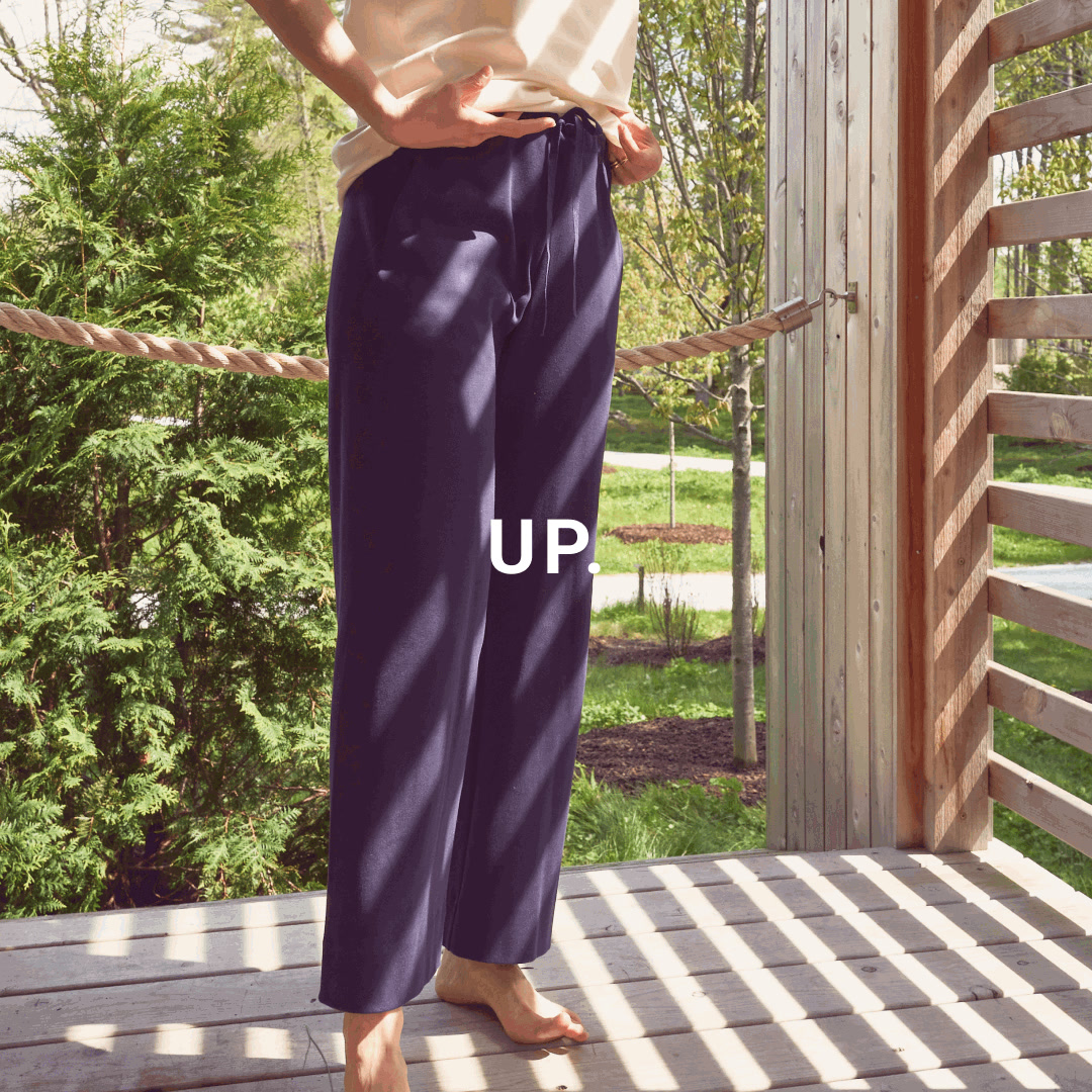 FOUR Facebook ad: What you sweat in matters: your plastic-free activewear…