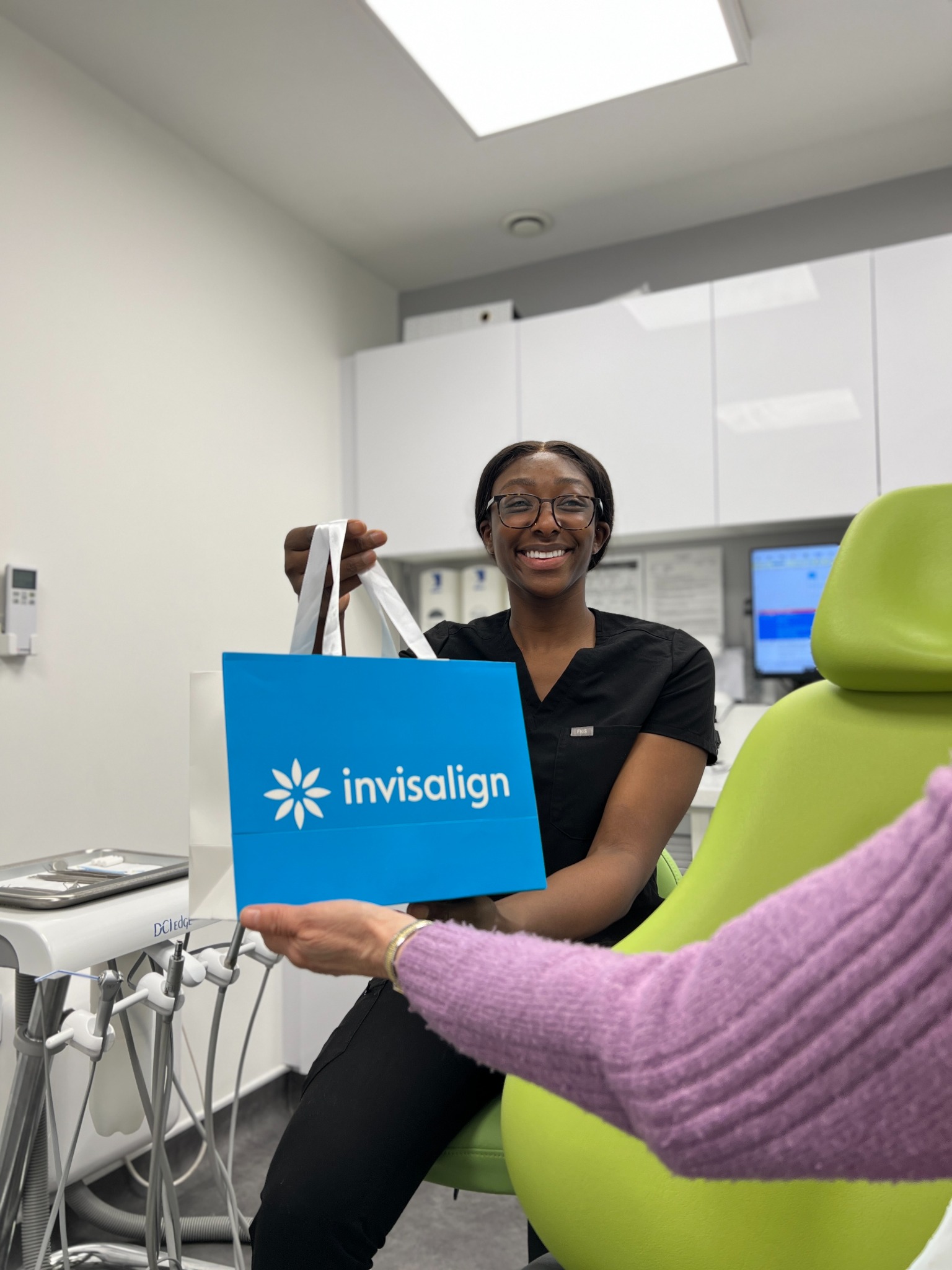Sevenoaks Dental & Implant Centre Facebook ad: FREE Invisalign & Smile Makeover Open Day Consultation