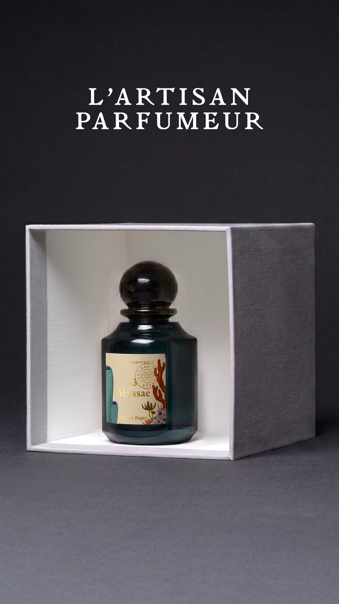 L'Artisan Parfumeur Paris Facebook ad