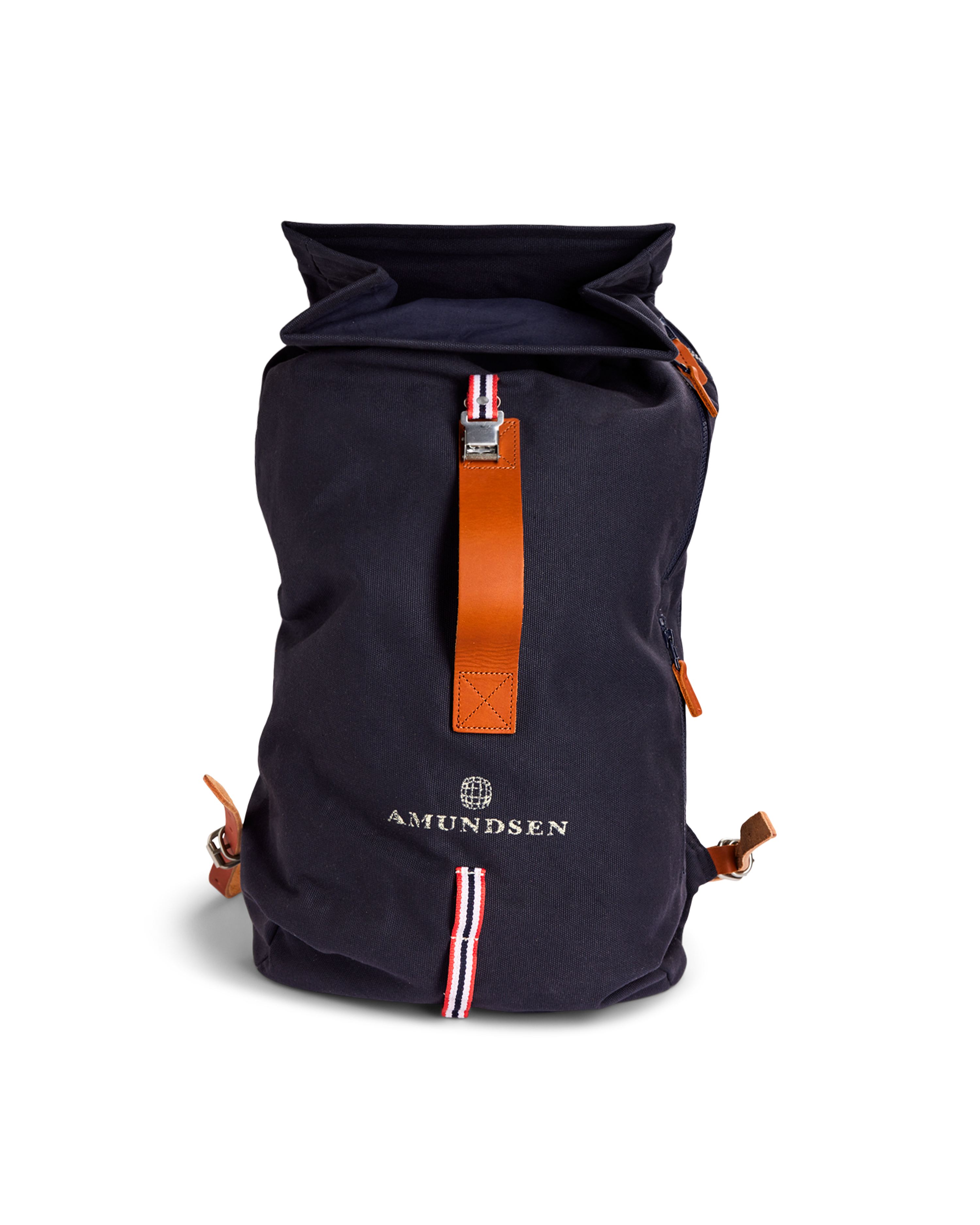 Amundsen Sports Facebook ad