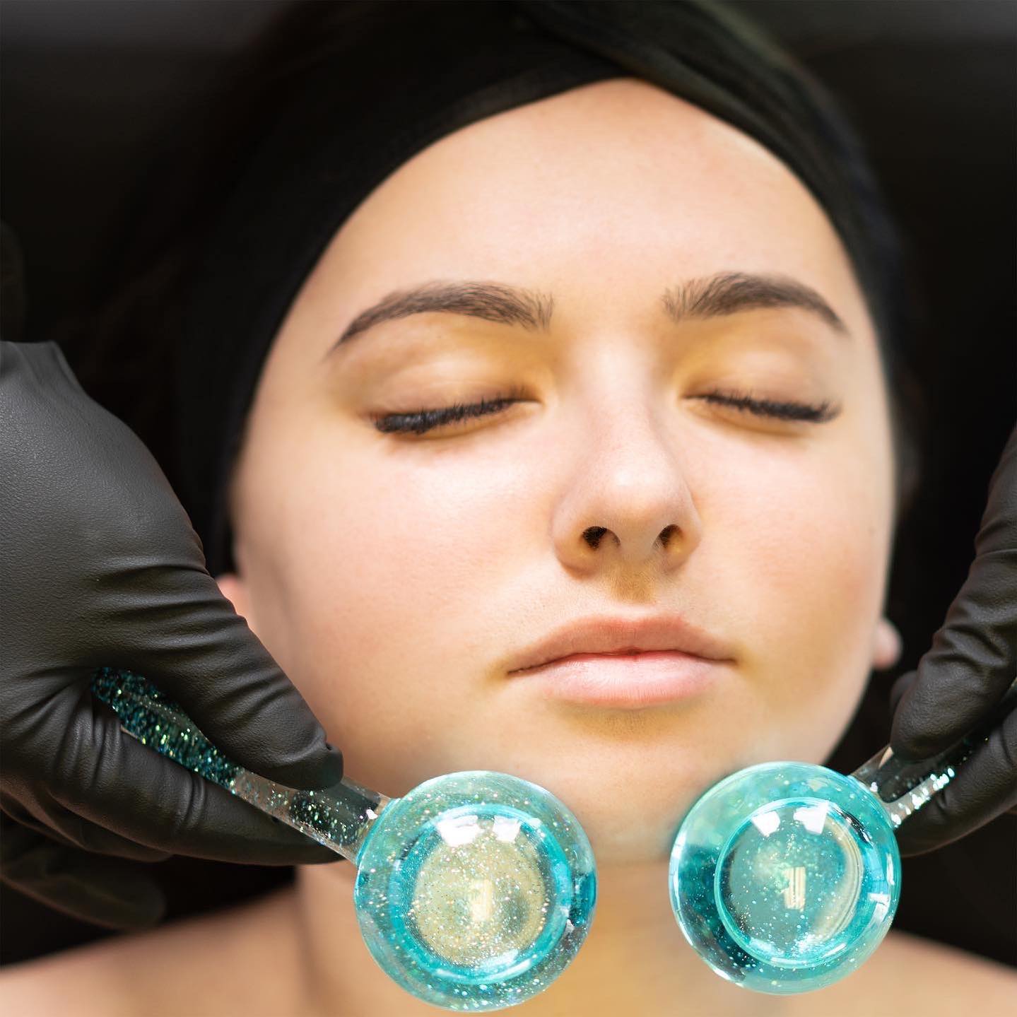 Skin ETC Spa Facebook ad: The Best Skincare Experience in Jacksonville awaits you…