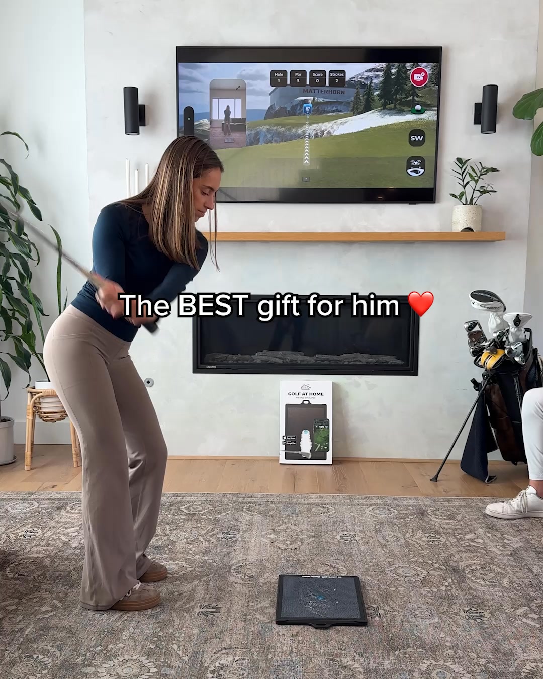Golf Daddy Facebook ad: Celebrate Dad with a Golf Simulator